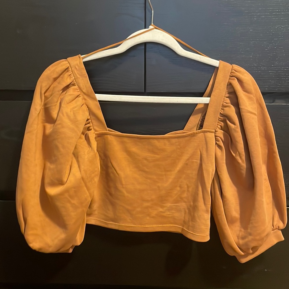 Oak & Fort Cropped top puff sleeve